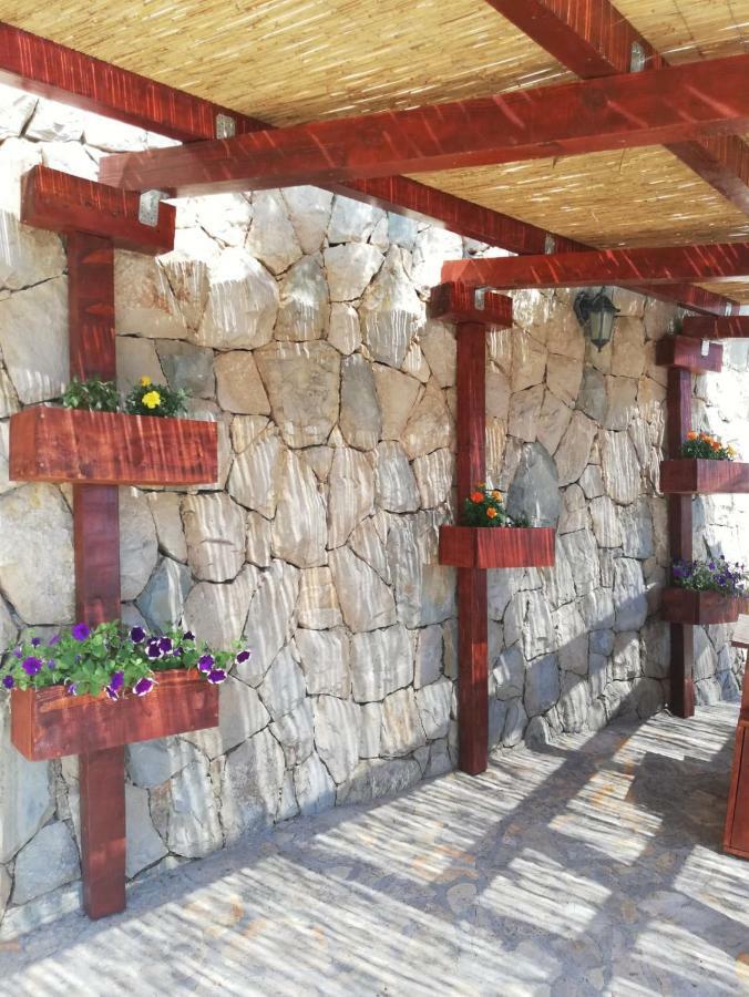 Apartments Malou Baška Voda المظهر الخارجي الصورة